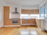 Pronájem bytu 3+1 + hala + šatna + 2x koupelna (celkem 97 m²) na Václavském náměstí - Foto 3