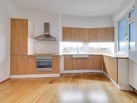 Pronájem bytu 3+1 + hala + šatna + 2x koupelna (celkem 97 m²) na Václavském náměstí - Foto 4