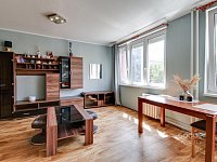 Prodej bytu 1+kk 39,3 m² s garážovým stáním a sklepem, Praha 9 – Letňany, ul. Třinecká. - Foto 5