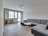Pronájem bytu 3+1 (77 m²) s lodžií (6 m²) a parkem ve vnitrobloku – ul. Přecechtělova, Praha 13 - Foto 7