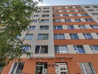 Pronájem bytu 3+1 (77 m²) s lodžií (6 m²) a parkem ve vnitrobloku – ul. Přecechtělova, Praha 13 - Foto 27