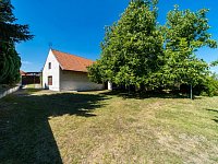 Prodej rodinného domu s pozemkem 1 466 m², Zápy - Foto 10