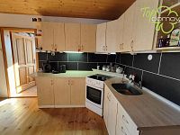 Nabízíme rodinný dům s velkými pozemky a lesem na rozhraní Příbora a Kopřivnice - Foto 4