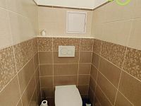 Prodej slunného bytu 2+1 s výhledem na hory ve Vrbně pod Pradědem - WC
