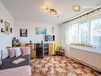 Velký rodinný dům s garáží, terasou a zahradou - Třemošnice - Foto 4