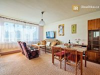 Velký rodinný dům s garáží, terasou a zahradou - Třemošnice - Foto 5