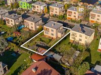 Velký rodinný dům s garáží, terasou a zahradou - Třemošnice - Foto 30