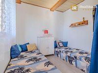 Prodej chaty 2+1 přímo u lesa - Hradec Králové - Foto 17