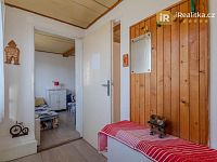 Prodej chaty 2+1 přímo u lesa - Hradec Králové - Foto 27