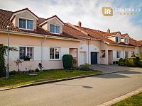 Prodej domu se zahradou, garáží a pergolou - Vrdy, Čáslav