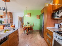 Prodej domu se zahradou, garáží a pergolou - Vrdy, Čáslav - Foto 11