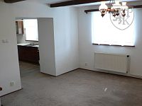 MÍREČ - pronájem bytu 3+1 na polosamotě - Míreč 1 pron. ob.JPG