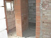 BEZDĚDPOVICE - nedokončený RD - Bezděd. roz. RD WC.JPG