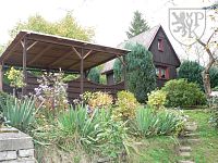 BĚLČICE - chata se zahradou