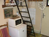 BĚLČICE - chata se zahradou - Bělčice č.e. 13 př2.JPG