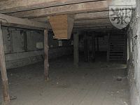 TCHOŘOVICE - středověká tvrz - Tchoř. tvrz int4.JPG