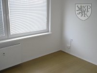 BLATNÁ - byt 1+1 dlouhodobý pronájem - Bl. 817-1 p2.jpg