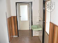 BLATNÁ, ul. Rybářská - RD se zahradou - Bl. 776 ch pa.JPG