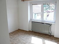 BLATNÁ, ul. Rybářská - RD se zahradou - Bl. 776 pa1.JPG