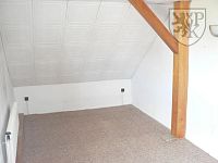 BLATNÁ, ul. Rybářská - RD se zahradou - Bl. 776 pa3.JPG