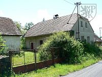 DOŽICE - chalupa se zahradou