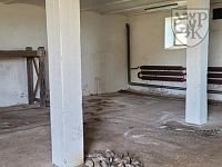 KOCELOVICE - pila Nový Dvůr - Nový dvůr garáž int.jpg