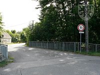 BEZDĚDOVICE - nedokončený RD - Bezděd. roz. RD most.JPG