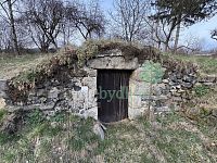 Prodám rodinný dům ve Volfarticích před dokončením rekonstrukce - IMG_1089.jpeg