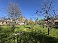 Prodám dvougenerační  rodinný dům na hezkém místě s další samostatnou garáží a velkým pozemkem - IMG_1640.jpeg