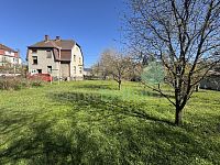 Prodám dvougenerační  rodinný dům na hezkém místě s další samostatnou garáží a velkým pozemkem - IMG_1642.jpeg