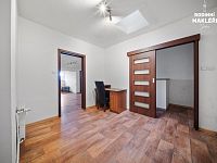 Prodej družstevního mezonetového bytu, Mírové nám. 98, Broumov - Foto 11