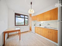 Pronájem prostorného bytu 2+1, Ruská 572, Jičín - Foto 2