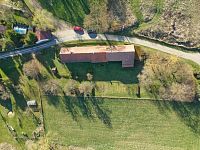 Chalupa u rybníka se stodolou a velkou zahradou, Údrnice, okr. Jičín - Foto 10