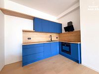 Prodej družstevního bytu 1+kk, 57 m²  Broumov, Mírové náměstí