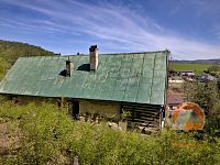 Roubená chalupa v lese - chalupa-5.jpg