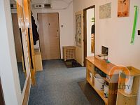 Prodej družstevního bytu 2+1 na horách - chodba.jpg