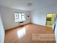 Pronájem bytu 1 + kk, cihla, 32 m2, Praha 9 - Vysočany, ul. U Harfy. - 20220111_121220.jpg