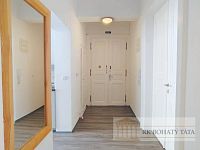 Byt po rekonstrukci 3 + 1, cihla, 80 m2, metro, centrum, Praha 2 - Vinohrady, ul. Koubkova. - IMG_20250804_161553.jpg