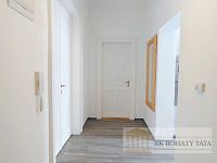 Byt po rekonstrukci 3 + 1, cihla, 80 m2, metro, centrum, Praha 2 - Vinohrady, ul. Koubkova. - IMG_20250804_161639.jpg