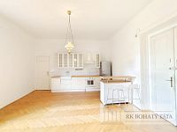 Pronájem bytu 2 + kk, zimní zahrada, cihla, 61 m2, Praha 1 - Hradčany, ul. Na Baště sv. Tomáše. - IMG_20251103_120916.jpg