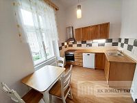 Byt po rekonstrukci 2 + 1, cihla, 65 m2, metro, centrum, Praha 2 - Vinohrady, ul. Koubkova. - 20230523_135808.jpg