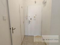 Byt 1 + kk, metro, cihla, metro, 23,4 m2, Praha 4 - Nusle, ul. Žateckých. - IMG_20251007_105500.jpg