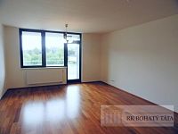 Pronájem novostavby bytu 4+kk/T/B/G, cihla, 120 m2, Praha 6 - Veleslavín, ul. Pod Dvorem. - living roomC.JPG