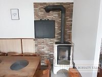 Pronájem restaurace, 150 m2, parkování, Měchenice. - 20230828_153905.jpg