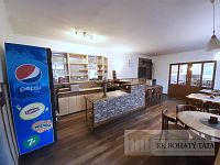 Pronájem restaurace, 150 m2, parkování, Měchenice. - 20230828_154149.jpg