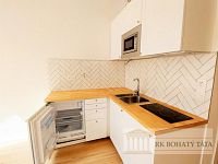 Nový loftový byt 2+kk, cihla, 43 m2, Praha 8 - Karlín, ul. Vítkova. - 20210408_142833.jpg