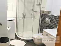 Moderní novostavba 1+kk, 34 m², s balkonem na Žižkově - 06.jpg