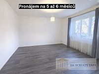 Pronájem bytu 1 + 1 po rekonstrukci, 39 m2, cihla, Praha 10 - Vršovice, ul. U Vršovického nádraží.
