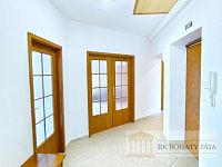 Byt po rekonstrukci 4 + 1, cihla, 107 m2, metro, centrum, Praha 2 - Vinohrady, ul. Koubkova. - IMG_20260410_144151.jpg