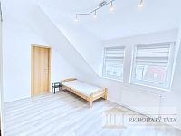 Byt po rekonstrukci 4 + 1, cihla, 107 m2, metro, centrum, Praha 2 - Vinohrady, ul. Koubkova.